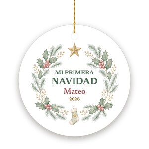 Mi Primera Navidad Baby Ornament, Spanish First Christmas Custom Name Ceramic 2026 immagine 2