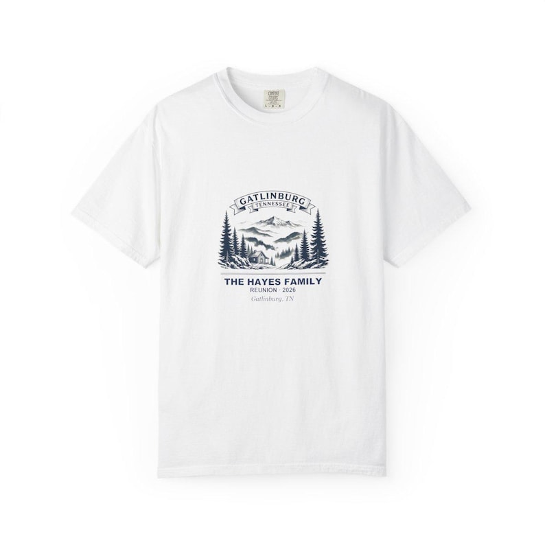 2026 Gatlinburg Family Reunion T-Shirt, Personalized Smoky Mountains Shirt, Custom Name Vacation Tee, Matching Cabin Shirt, Family Trip Tee Bild 1