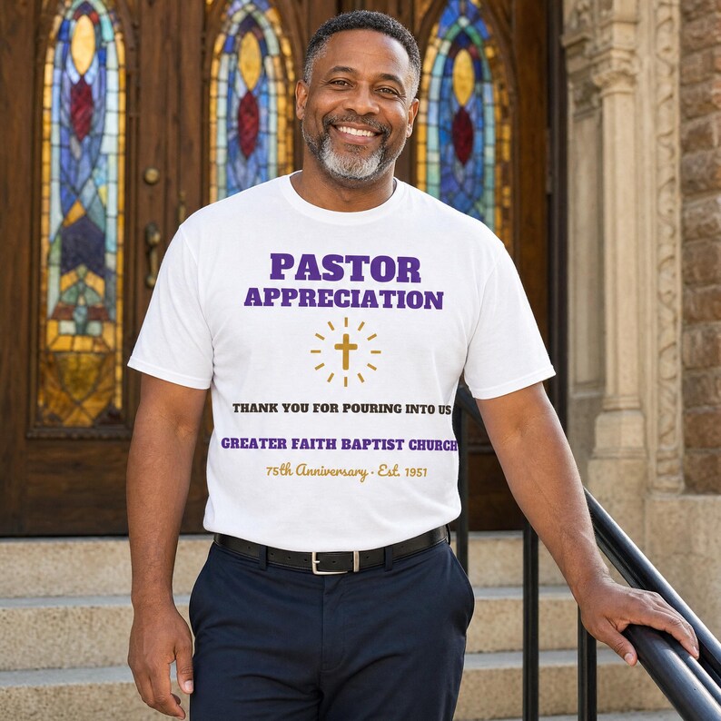 Affordable Pastor Appreciation Shirt Personalized | Custom Pastor Name & Church, October Gift Tee Bild 1