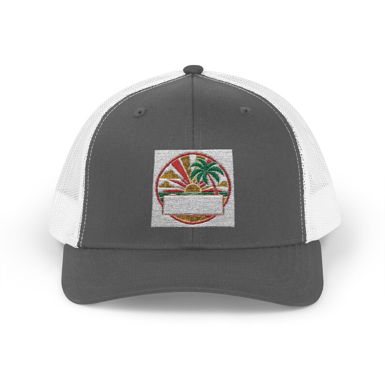 Gorra de camionero para reunión en la playa personalizada con nombre familiar, año y ciudad. imagen 1