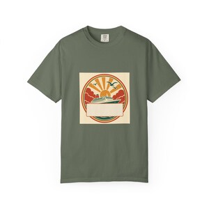 T-shirt personnalisé pour une réunion de famille en croisière, avec nom, année et ville, assorti pour toute la famille, souvenir de retrouvailles estivales, cadeau de croisière personnalisé image 3