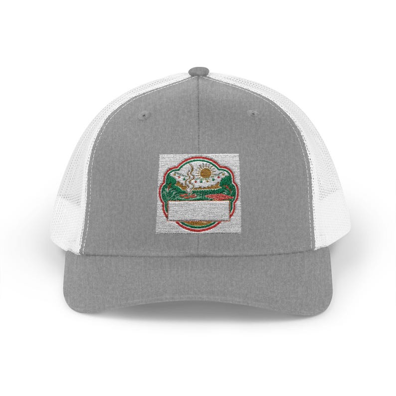 Cookout Reunion Trucker Hat Personalized | Custom Family Name, Year & City Bild 3