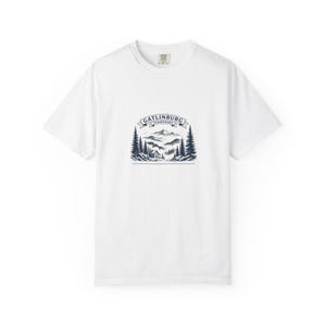 2026 Gatlinburg Family Reunion T-Shirt, Personalized Smoky Mountains Shirt, Custom Name Vacation Tee, Matching Cabin Shirt, Family Trip Tee Bild 2