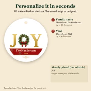 JOY Christmas Ornament Classic Red Gold, Holly Custom Family Name Ceramic Keepsake Bild 3