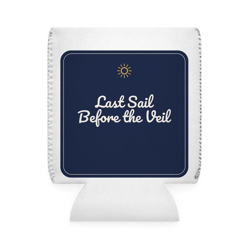 Koozie personnalisé pour enterrement de vie de jeune fille - Dernière croisière avant le mariage, refroidisseur de canette sur le thème nautique pour les demoiselles d'honneur, manchon à boisson personnalisé, cadeau de mariage image 2