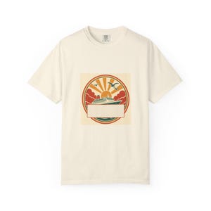 T-shirt personnalisé pour une réunion de famille en croisière, avec nom, année et ville, assorti pour toute la famille, souvenir de retrouvailles estivales, cadeau de croisière personnalisé image 1