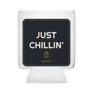 Funda enfriadora de latas de cerveza "Just Chillin" divertida, regalo ideal, soporte para bebidas relajante para fiestas, enfriador de barbacoa de verano para él, recuerdo de fiesta único imagen 2