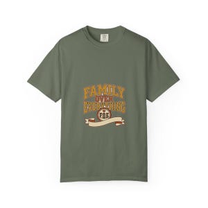 Camiseta de la reunión familiar 2026 "La familia por encima de todo", camiseta familiar negra personalizada. imagen 4