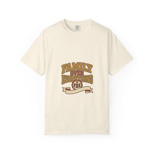 Camiseta de la reunión familiar 2026 "La familia por encima de todo", camiseta familiar negra personalizada. imagen 2