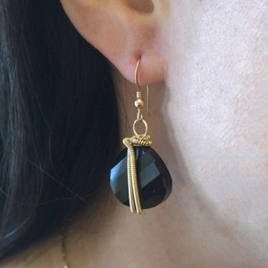 Gold and black earrings, Womens Jewelry, Black dangle earring, Black drop earrings, Black swarovski earrings, Gift for her
