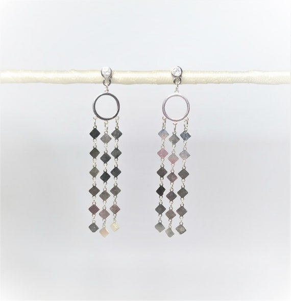 Pin by Richard navarro on Joyaux et gems | Diamond chandelier earrings,  Earring crafts, Small earrings