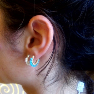 Gipsy Earrings, Pearl hoop earring, Bridsmaid Earrings, Small hoop earring, Gold delicate jewelry, Wire Wrapprd Earrings, Gift For Her 画像 1