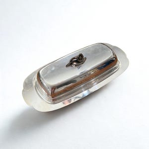 Oneida Silversmiths Silverpläterad smörskål | Blommig rosknopp, mitten av århundradet porslin