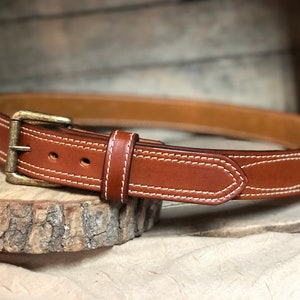 THE CHEROKEE: 2-laags suède gevoerde leren riem - westernsteek: 1,5&quot; breed