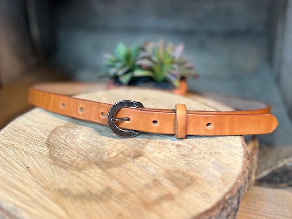 THIN Leather BELT for Women: Personalized Full- Grain  display picture 2