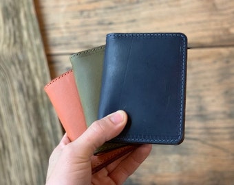 Hand-Made full-grain Leather Wallet | Vertical Bifold Wallet -Personalized gift-Men's-teens-graduate-father-dad’s gift | Father's Day Gift