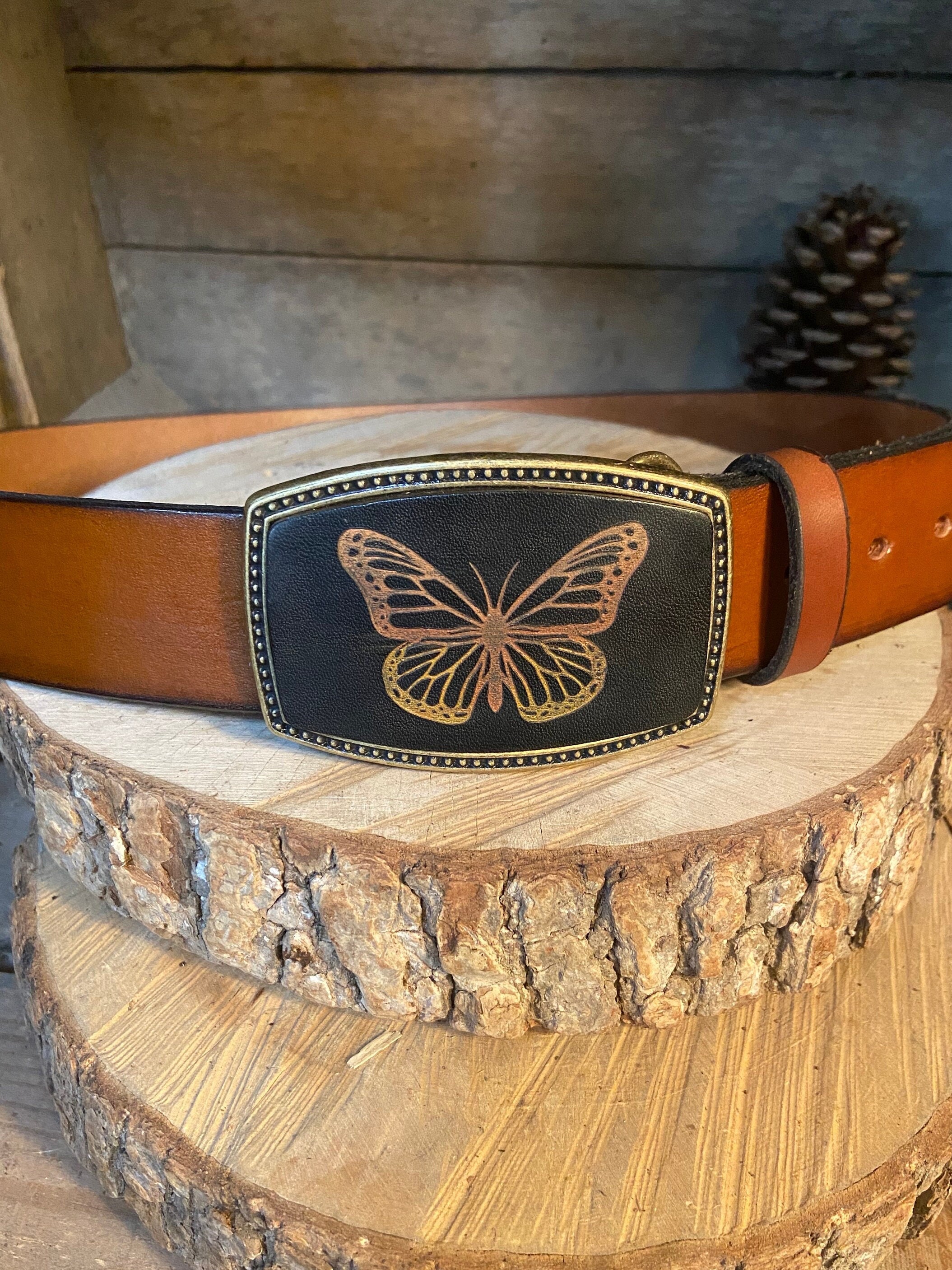 Brown Engraved Butterfly Buckle Cowgirl Belt | Brown / 102cm