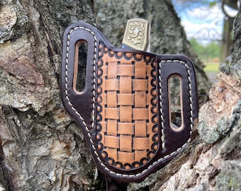 Messerscheide aus Leder: Hand punziertes Messeretui