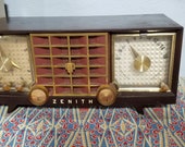 Antique 1950 39 s Working Zenith Mint Green Model R623R Table Model Clock Tube Radio Eames Era MCM Music