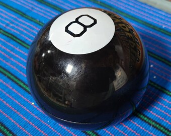 magic 8 ball retro