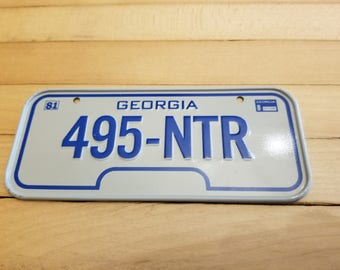 Vintage 1981 Mini Automobile Tin License Georgia GA Souvenir Plate