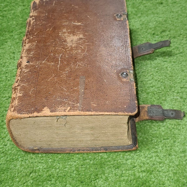 Antiquarian Small Brown Leather Hard Cover German 1808 Holy Bible Book Beautiful