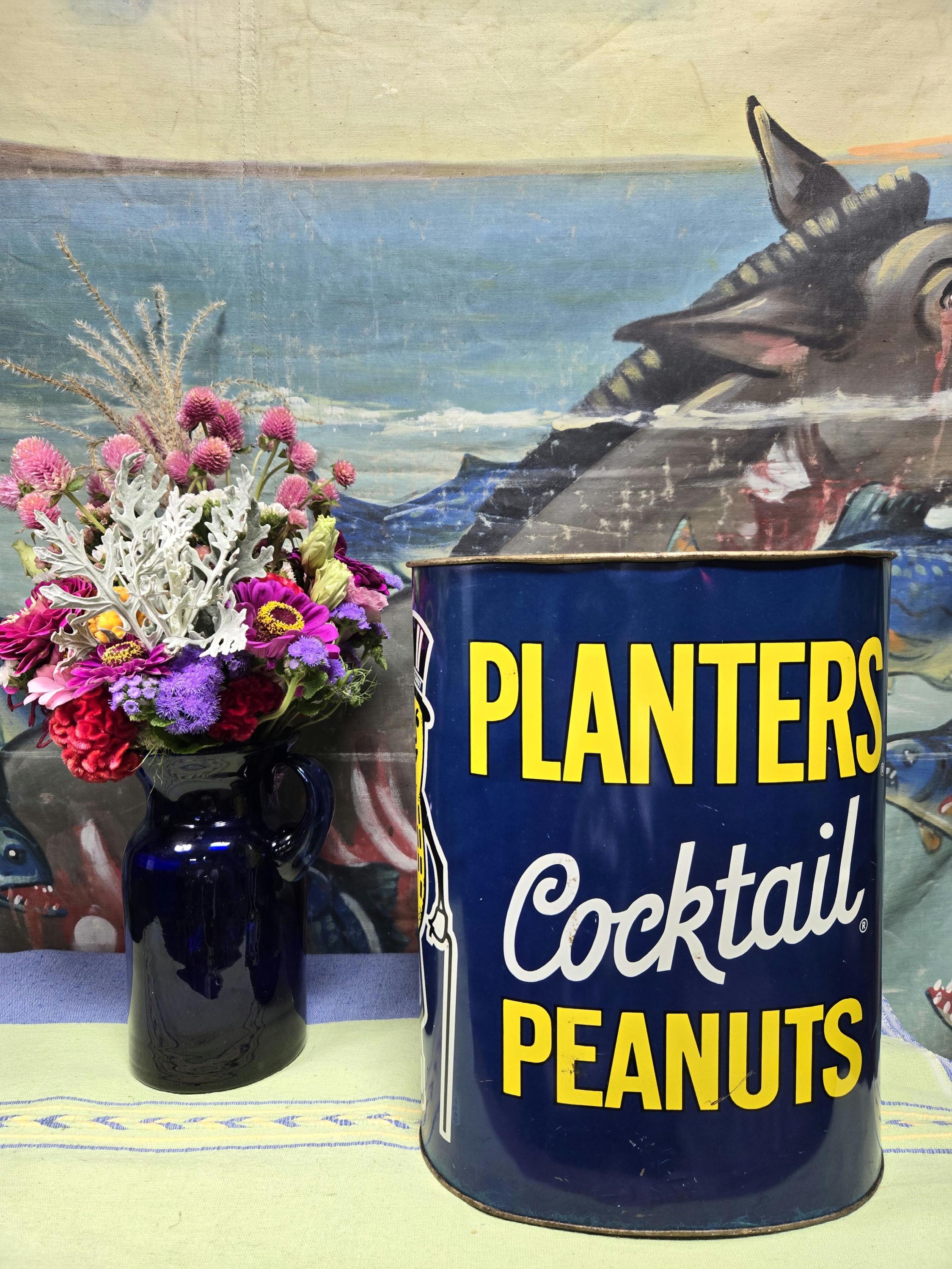 Peanuts Trash Can - Etsy