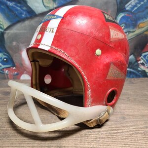 f-2144 wilson youth football helmet TDY Composite GST - and other skill positions Get a more custom fit with the Riddell Victor 1950's Kid's Children's Boy's Wilson