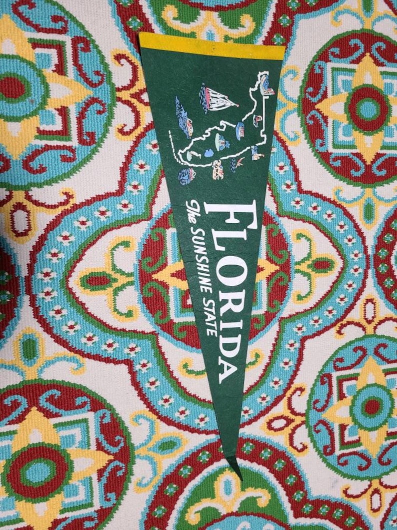 Rare Vintage Circa 1950/'s White on Green Florida The Sunshine State Picture Felt Large Size Pennant Souvenir Fl