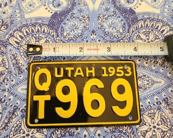 Vintage 1953 Wheaties Cereal Premium Mini Bike Automobile Collectible Tin State License Plate Utah Souvenir