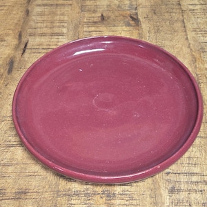 Vintage Beautiful Bybee  Oxblood Red Pottery Primitive Kentucky Pottery Dinner Plate Good Condition Signed on Base
