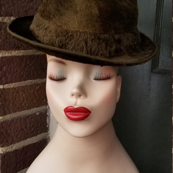 Circa 1960's Man's Cavanagh Hats New York Canadian Beaver Twenty Five Made in Canada Brown Fur Dress Hat Winter Fedora