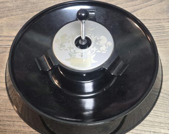 Antique 1950's Chrome and Black Plastic Mid-Century Spinner Smoker's Tabletop Tobacco Ashtray with Crest