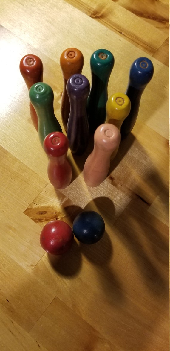 Vintage Colorful Wooden Duck Pins Bowling Game Two Balls 