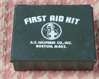 Cool Circa 1940's A.E. Halperin Co., Inc. Boston, Mass. First Aid Kit Box Used no Contents Inside Medical Kit Case