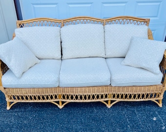 LOCAL PICKUP ONLY - Vintage Henry Link Wicker Rattan Sofa – Scalloped Braided 3-Seater Couch White