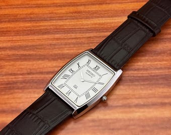 Vintage Seiko Slim Barrel-Tank Quartz Watch for Men – Minimalist Dress Watch, Classic Japan Movement, Perfect Gift, Free Shipping