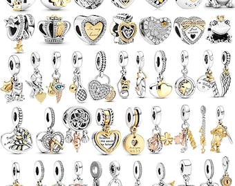 Assortimento di charm bicolore in argento 925 per bracciali Pandora, cuori con zirconi incastonati e perline pendenti, con confezione regalo per la creazione di gioielli fai da te.
