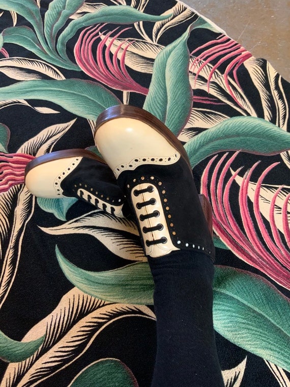 70’s Black & White Wingtip Platform Mules Size 5.5