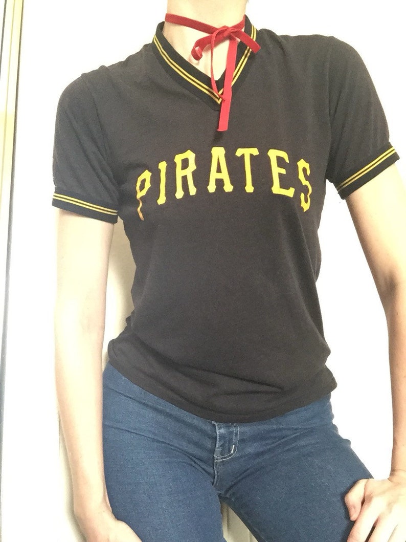 vintage pirates jersey