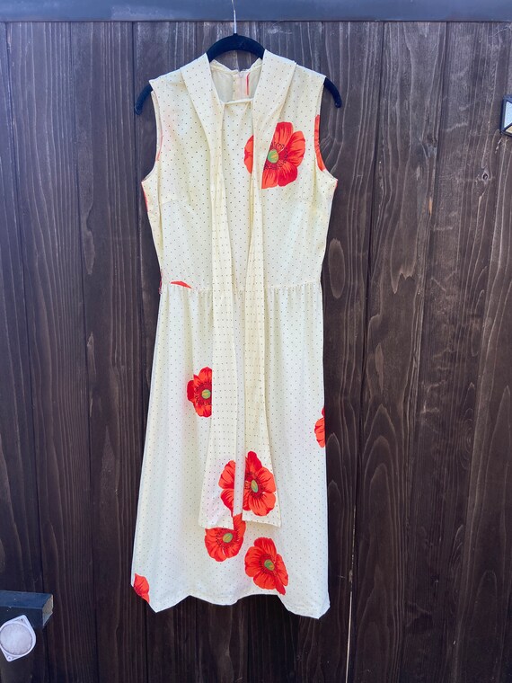 70’s Swiss Dot & Poppy Print Midi-Dress with Matc… - image 4