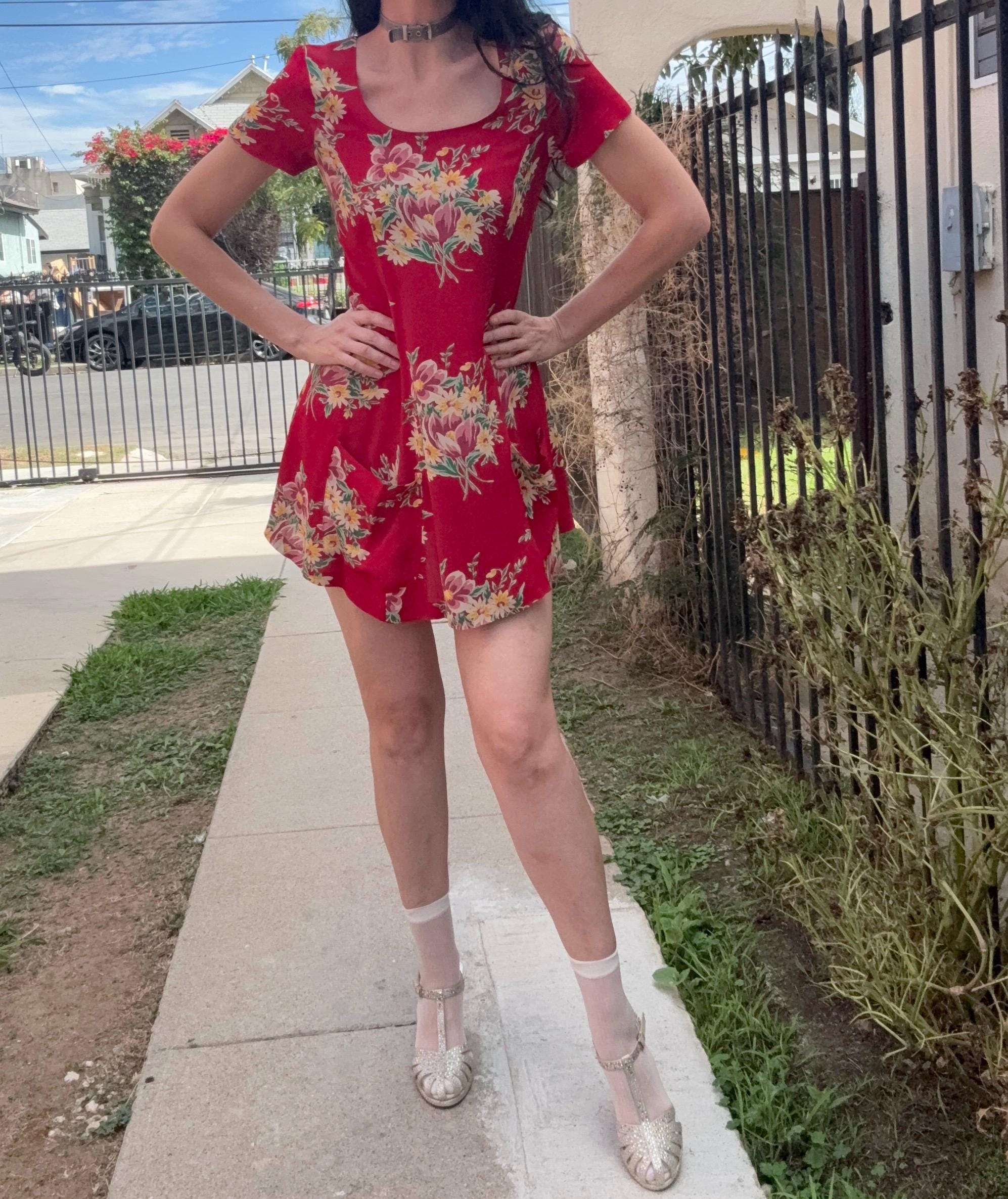 BETSEY JOHNSON ベッツィジョンソン 刺繍ワンピースドレス レッド Red Dress Betsey Johnson - Etsy
