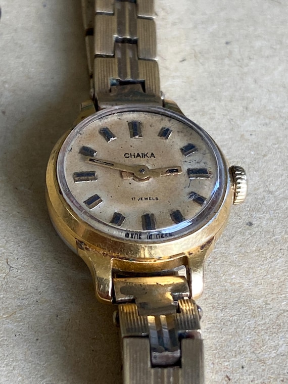 Vintage Chaika Ladies Watch | 17 Jewels Gold Plated AU Case | USSR Mechanical Timepiece