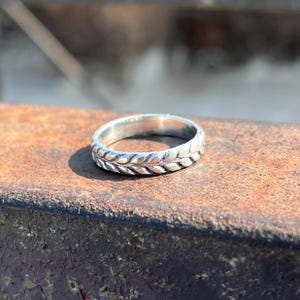925 Sterling Silver Wheat Band Leaf Vine Ring, Minimalist Stackable Ring, Leaf Pattern Wedding Band, Boho Promise Ring, Gift for Her