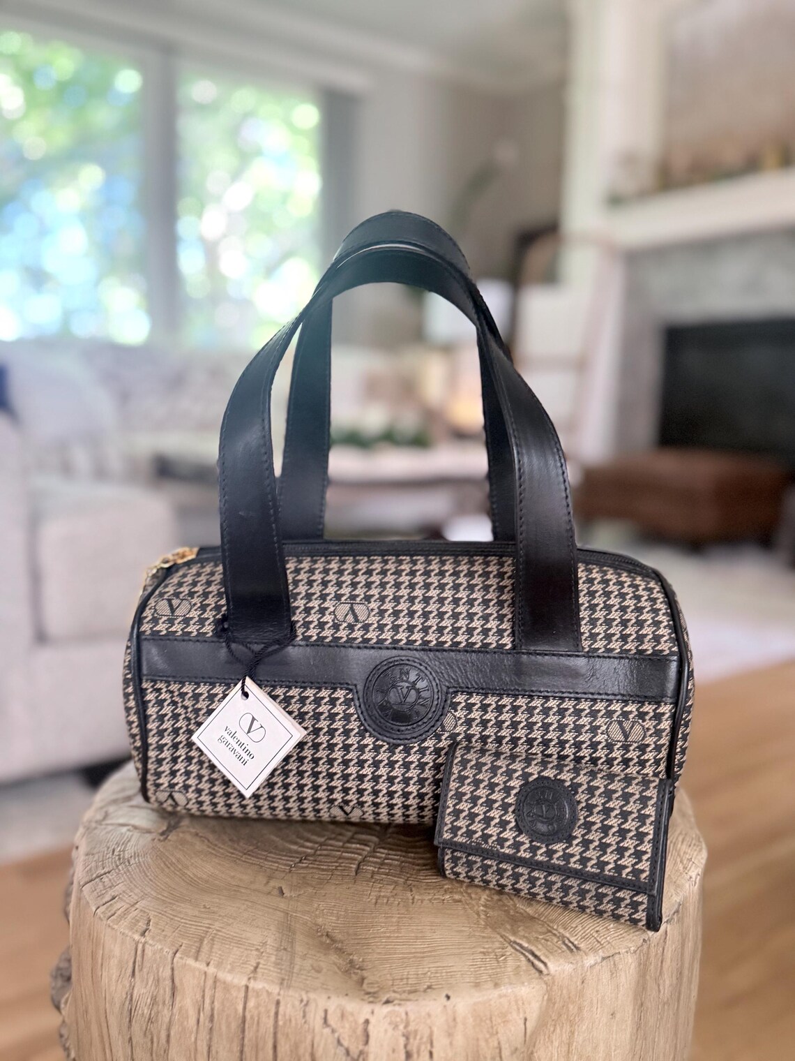 Valentino Garavani Houndstooth Mini Duffel Bag & Key Case Set, photo 1 sur 5