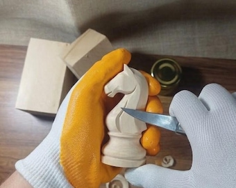 Kit de tallado de madera para ajedrez DIY para principiantes, juego de carpintería con bloques de tilo y herramientas, regalo de piezas de ajedrez hechas a mano para él.
