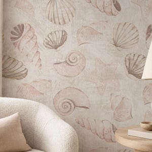 Coastal Seashell Wallpaper: Neutral Beach Shell Pattern Wall Mural for Living Room, Bedroom - LCA91