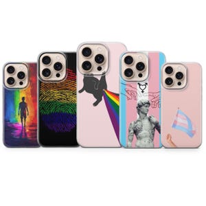 Könnte beinhalten: Fünf Smartphone-Hüllen mit verschiedenen Motiven: eine Silhouette im Regenbogenlicht, ein Regenbogen-Fingerabdruck, eine schwarze Katze, die einen Regenbogen aussendet, eine klassische Statue mit Transgender-Symbol und eine Hand mit Transgender-Flagge.