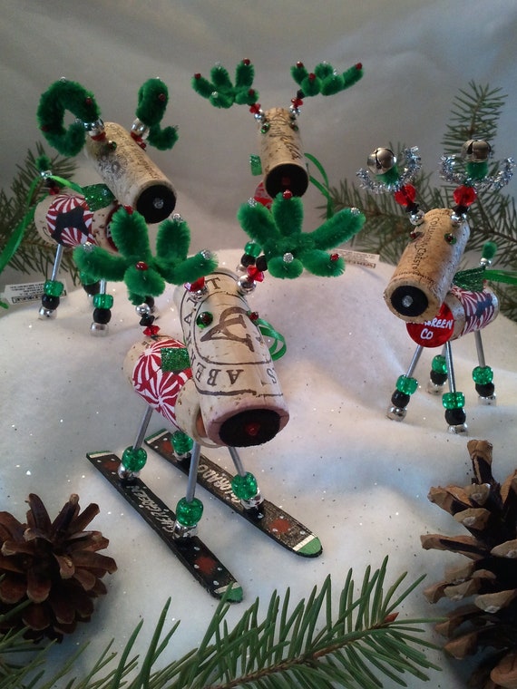 WINE CHRISTMAS ORNAMENT Winedeer ™ Very Merry Moose-Bighorn | Etsy