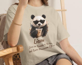 Camiseta personalizada con diseño de panda tomando café helado / Camiseta unisex personalizada / Regalo para él, ella, hermana o hija / Regalo de cumpleaños